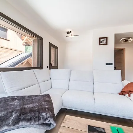 Sequoia - By Emerald Appartement