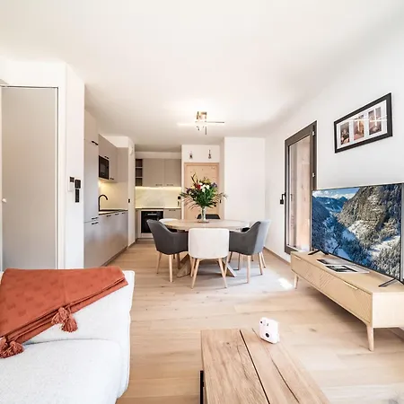 Sequoia - By Emerald Apartment