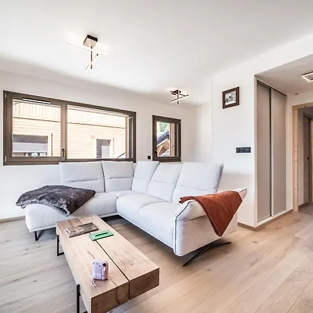 Sequoia - By Emerald Appartement